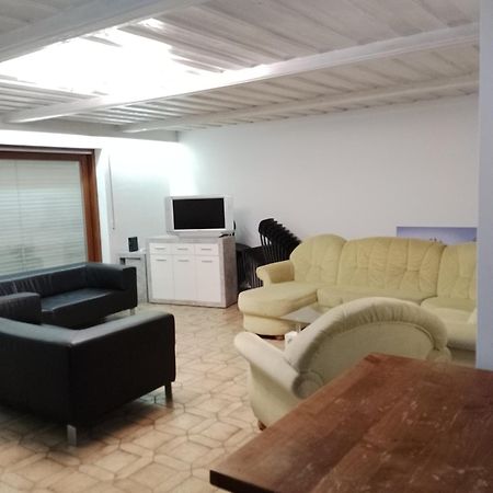 Xxl Apartment, 10 Beds, 4 Sleep-Rooms, 140Qm, 2 Wc, 2 Shower && Bruckmuhl Ngoại thất bức ảnh